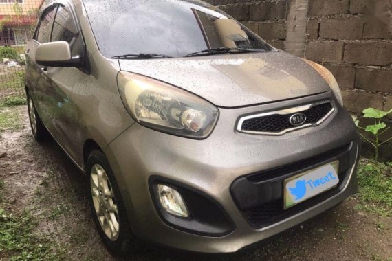 Selling Kia Picanto 2012 at 28000 km in Santa Rosa