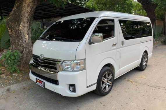 Selling Toyota Hiace 2014 Automatic Diesel in Makati