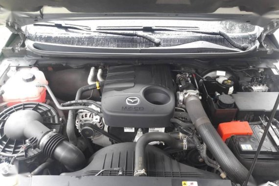 Selling Mazda Bt-50 2017 Automatic Diesel in Manila