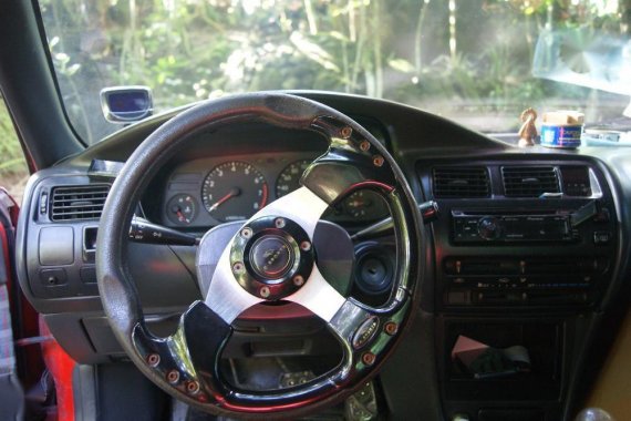 Selling Red Toyota Vios 1996 at 130000 km in Daraga