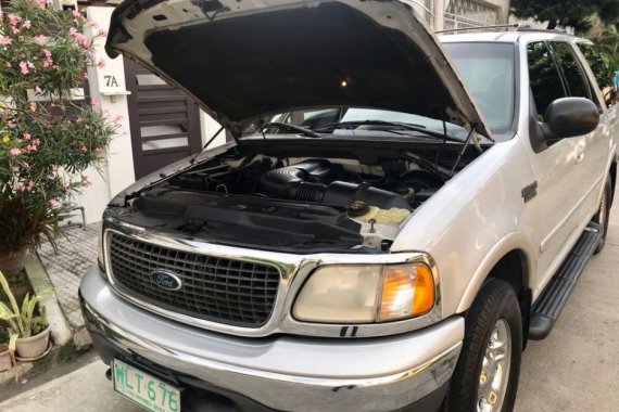 Selling 2nd Hand Ford Expedition 2000 in Parañaque