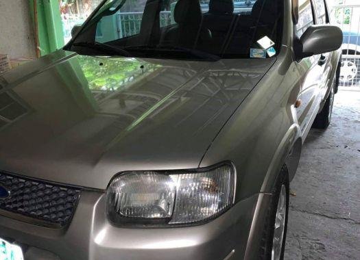 Selling 2nd Hand Ford Escape 2005 in Bacoor