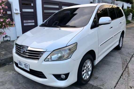 Selling 2nd Hand Toyota Innova 2013 Automatic Diesel at 50000 km in Parañaque