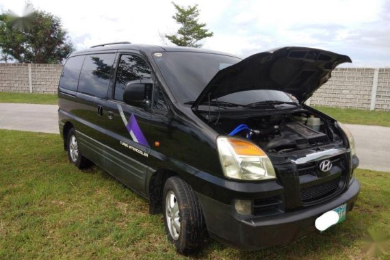 Selling 2nd Hand Hyundai Starex 2004 in Muntinlupa