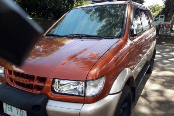 Selling Isuzu Crosswind 2002 Automatic Diesel in Naga