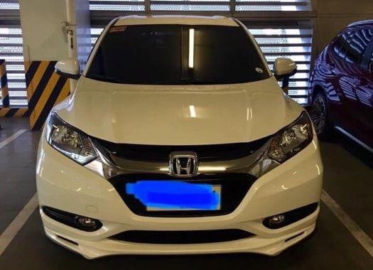2nd Hand Honda Hr-V 2015 Automatic Gasoline for sale in Makati