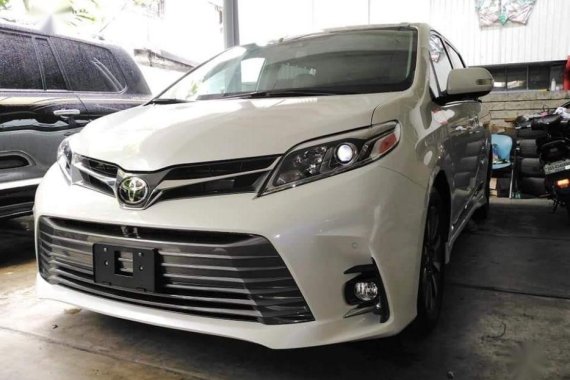 Brand New Toyota Sienna 2019 for sale in Manila