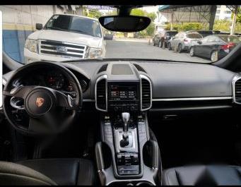 Selling 2nd Hand Porsche Cayenne 2012 in Quezon City