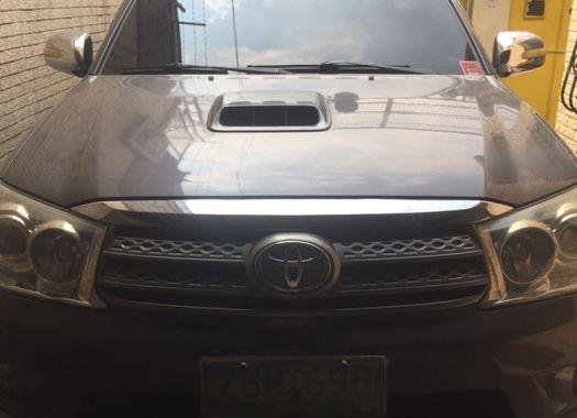 Selling Toyota Fortuner 2005 Automatic Diesel in Quezon City