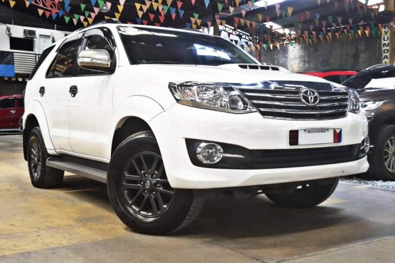 White 2016 Toyota Fortuner Diesel Automatic for sale in Quezon City 