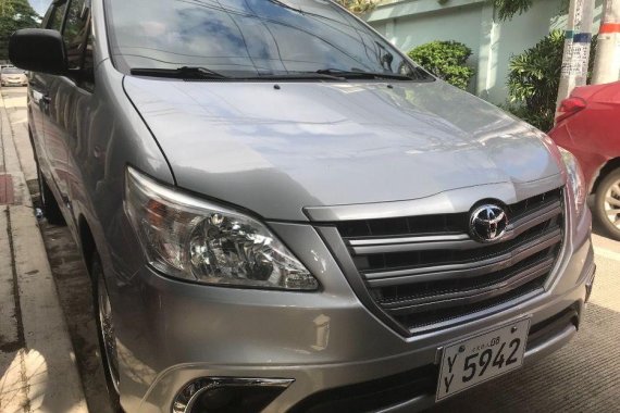 Silver Toyota Innova 2016 for sale Manual