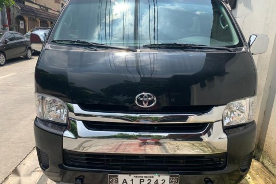 Selling Black Toyota Hiace 2018 in Quezon City