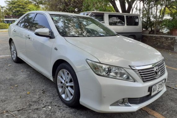 2nd Hand Toyota Camry 2014 at 68000 km for sale