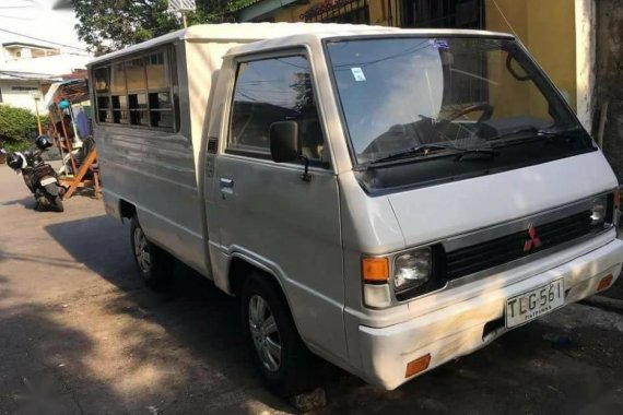 Selling Mitsubishi L300 1994 at 130000 km in La Paz