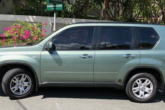 Green Nissan X-Trail 2013 Automatic Gasoline for sale in Makati