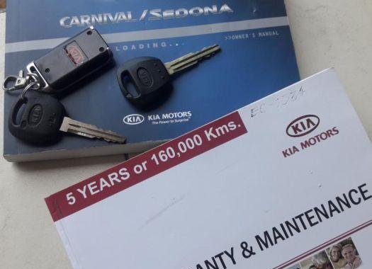 2nd Hand Kia Carnival 2012 for sale in Taal