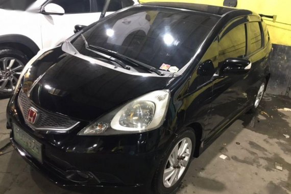 Selling 2nd Hand Honda Jazz 2010 in Manila