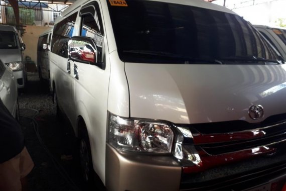 Selling 2nd Hand Toyota Hiace 2017 Automatic Diesel at 20000 km in Quezon City