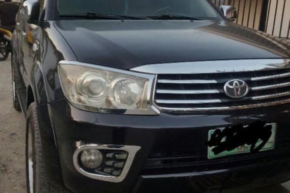 Selling 2nd Hand Toyota Fortuner 2009 Automatic Gasoline at 110000 km in Cagayan de Oro