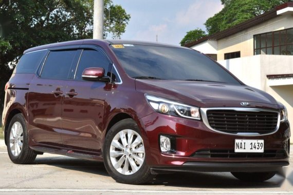 2nd Hand Kia Grand Carnival 2018 at 10000 km for sale