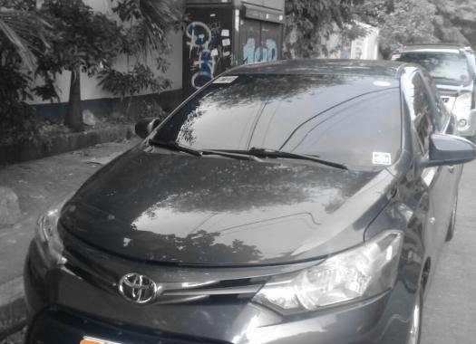 Selling 2nd Hand Toyota Vios 2015 Manual Gasoline at 42000 km in Quezon City