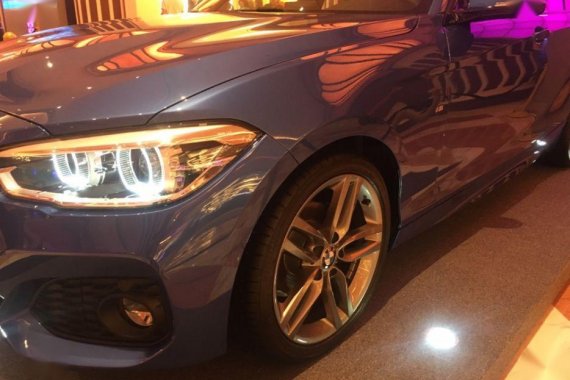 Selling 2019 Bmw 118I Hatchback for sale in Pasay