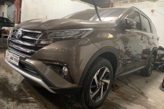 Selling Brown Toyota Rush 2019 in Quezon City