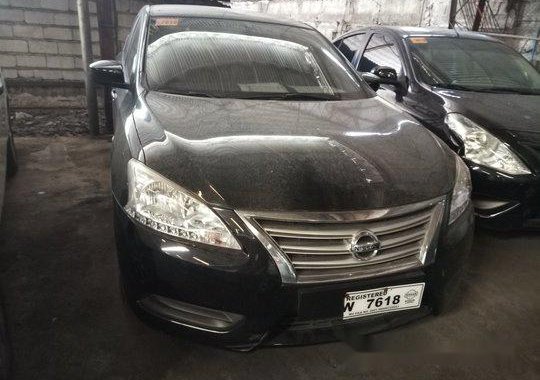 Selling Black Nissan Sylphy 2017 at 8000 km in Makati