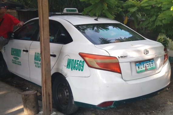 Selling White Toyota Vios 2015 Manual in Quezon City 