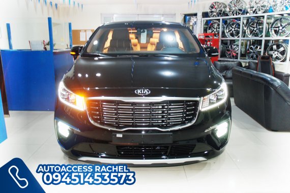 Black Facelifted Kia Carnival Platinum G6 Noblesse 2020 for sale in Quezon City