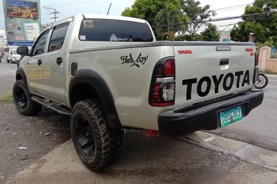 Selling Used 2013 Toyota Hilux Manual Diesel 