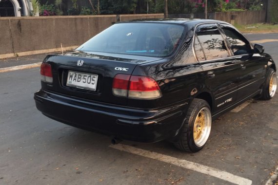 Black 1998 Honda Civic at 130000 km for sale