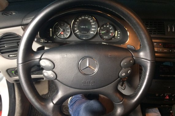 Sell Used Mercedes-Benz 350 2008 at 21000 km in Makati 