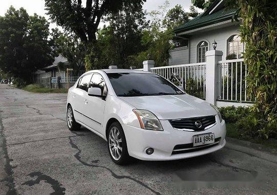 White Nissan Sentra 2013 Automatic Gasoline for sale