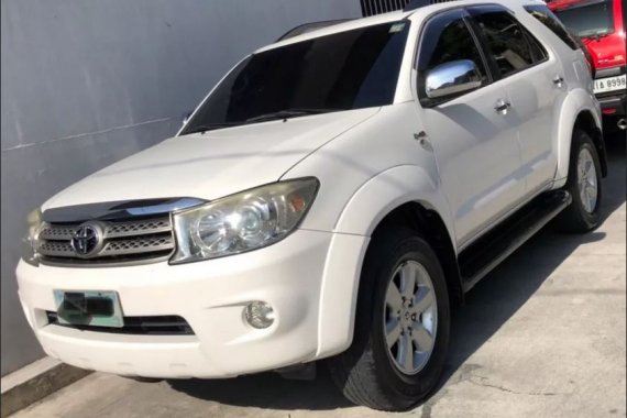 Sell Used 2011 Toyota Fortuner in Pasay 