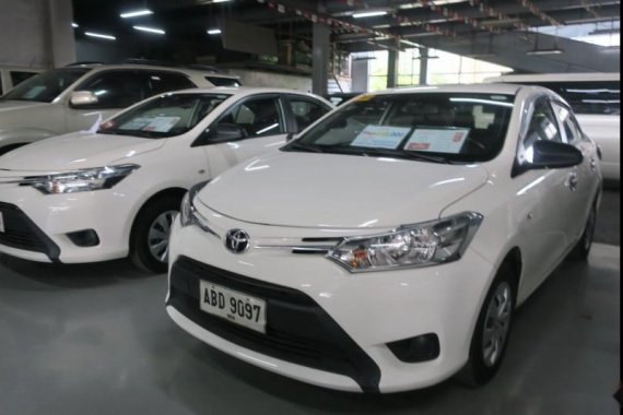 Selling White Toyota Vios 2015 Sedan in Manila