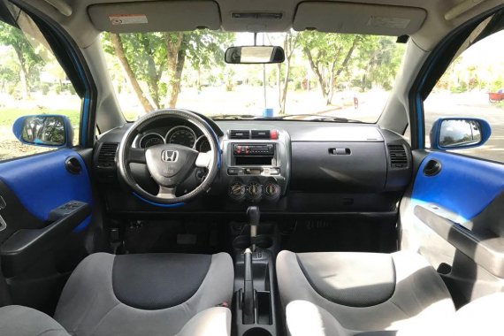 Selling Blue Honda Fit 2001 in Bulacan 