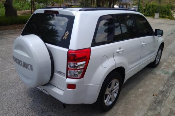 Selling White Suzuki Vitara 2006 in Manila