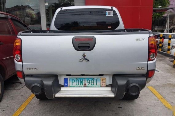 Selling Silver Mitsubishi Strada 2010 Truck in Manila