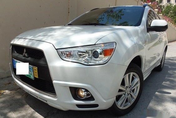 Sell White 2012 Mitsubishi Asx in Manila