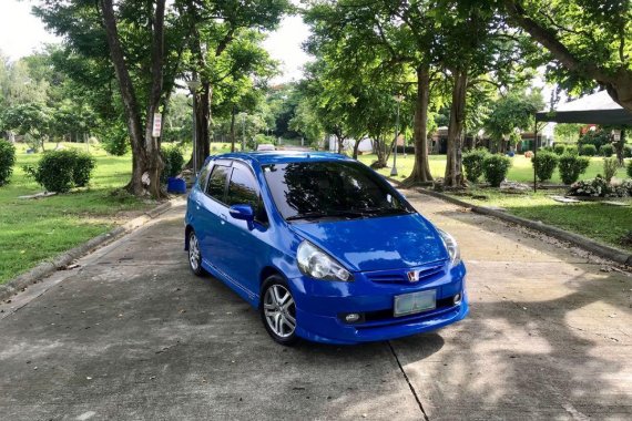 Selling Blue Honda Fit 2001 in Bulacan 