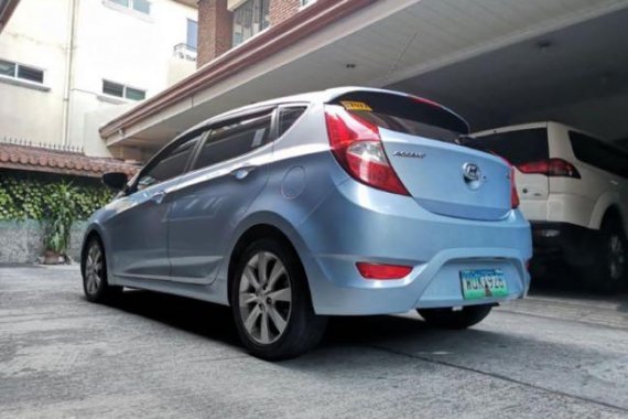 Selling Hyundai Accent 2014 Hatchback in Parañaque