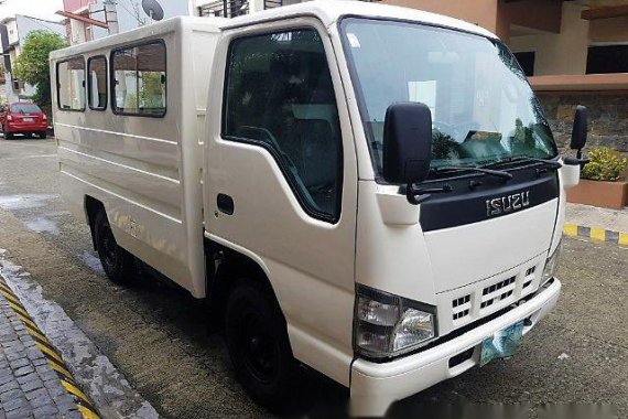 Isuzu Elf 2008 Manual Diesel for sale 