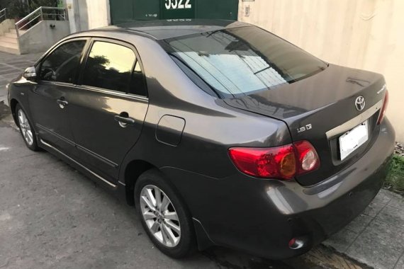 Sell Black 2011 Toyota Altis V Automatic Transmission