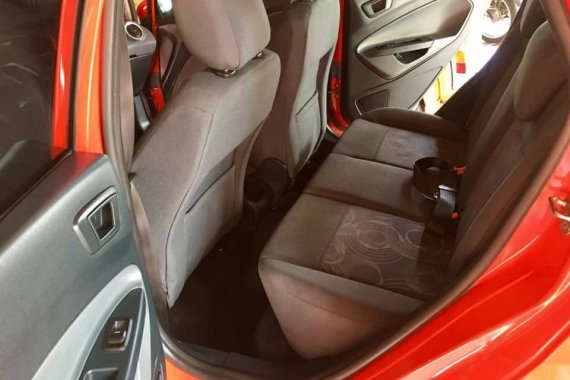 Selling Used Ford Fiesta 2012 Hatchback in Makati 