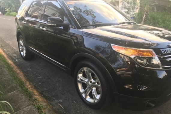 Selling Black Ford Explorer 2013 in Quezon City 