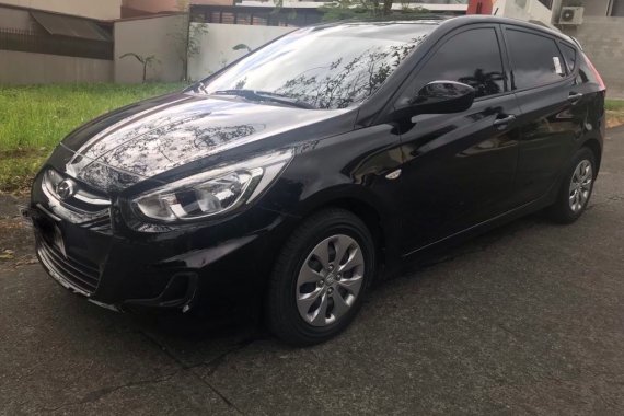 Black 2018 Hyundai Accent Hatchback for sale in Quezon City 