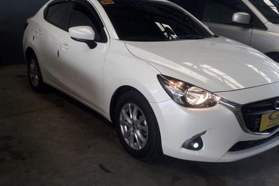 Mazda 2 2018 Sedan Automatic Gasoline for sale in Pampanga 