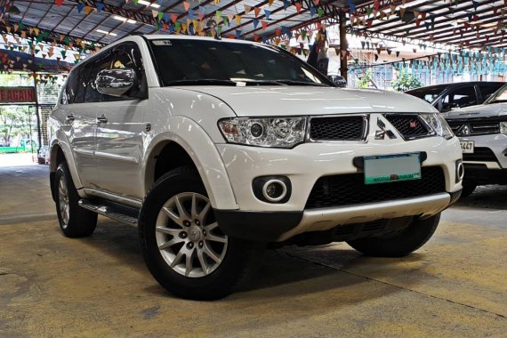 White 2013 Mitsubishi Montero Automatic Diesel for sale 