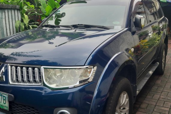 Blue 2011 Mitsubishi Montero Sport at 73000 km for sale in Quezon City 